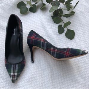 Lands’ End Plaid Pointed Pumps